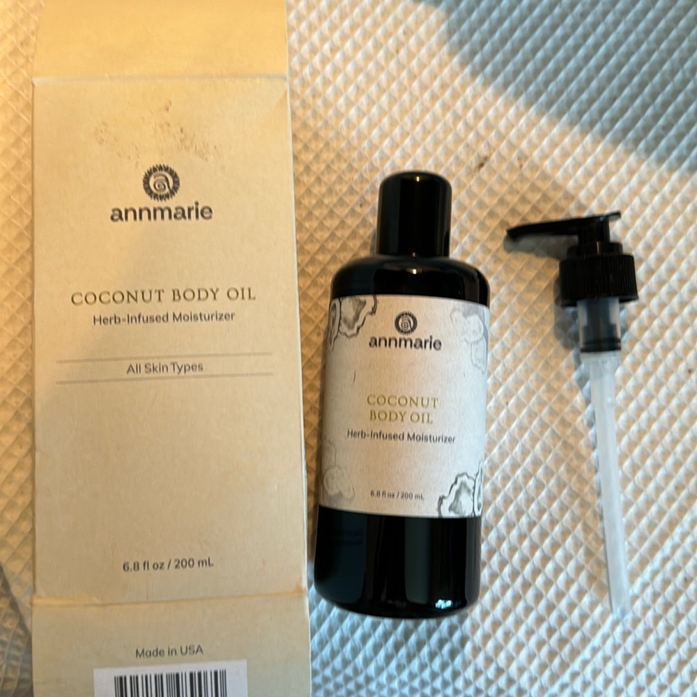 NEW Annmarie Coconut Body Oil NIB
